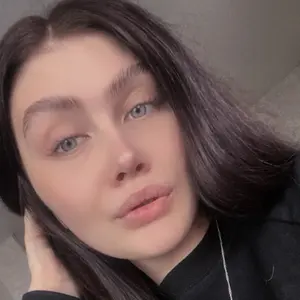 Маша из Смоленска, ищу на сайте виртуальный секс