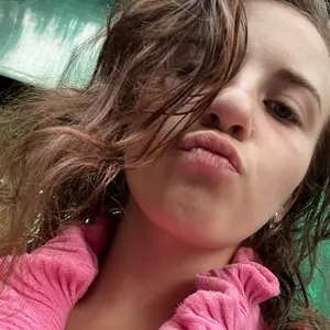 Я Солнце, 21, из Новочеркасска, ищу знакомство для приятного времяпровождения