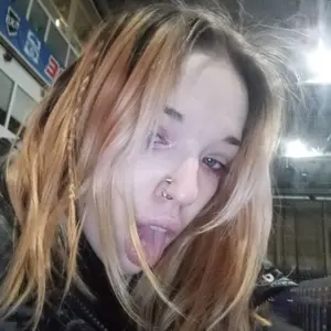 Я Алина, 22, из Кургана, ищу знакомство для общения