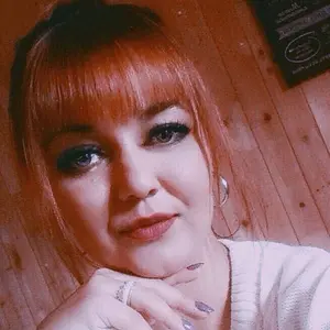 Ангелиночка из Донецка, ищу на сайте постоянные отношения