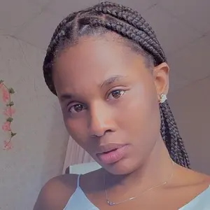 Я Juliet, 29, из Екатеринбурга, ищу знакомство для общения