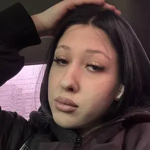 Mila из Санкт-Петербурга, мне 19, познакомлюсь для общения