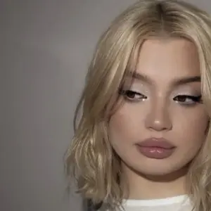 Валерия из Екатеринбурга, мне 23, познакомлюсь для общения