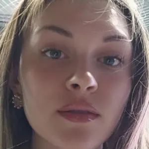 Ирина из Владивостока, ищу на сайте постоянные отношения