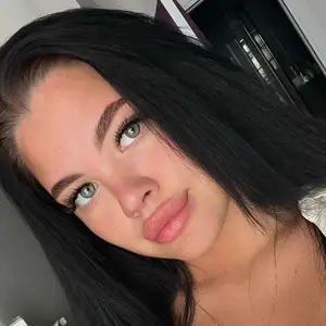 Я Кристина, 24, из Сочи, ищу знакомства на одну ночь