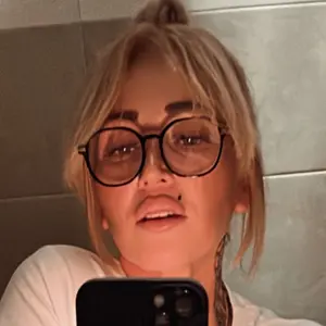 Я Анастасия, 41, знакомлюсь без обязательств в Симферополе