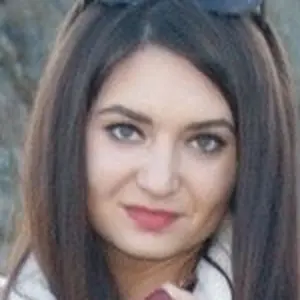 Я Инна, 25, из Курчатова, ищу знакомства без обязательств