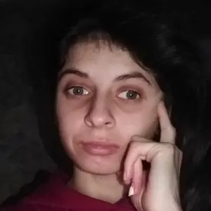 Даша из Симферополя, ищу на сайте приятное времяпровождение