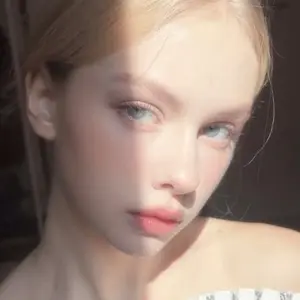 Liza из Кубинки, мне 20, познакомлюсь для на одну ночь