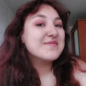 Я Софья, 22, из Тюмени, ищу знакомство для регулярного секса