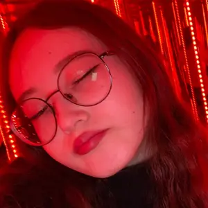 Я Настя, 19, знакомлюсь для вирта в Йошкар-Оле