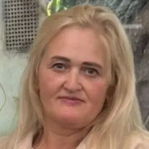 Ека из Кирова, ищу на сайте приятное времяпровождение