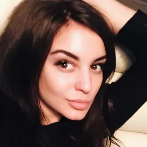 Аня из Геленджика, ищу на сайте знакомства без обязательств