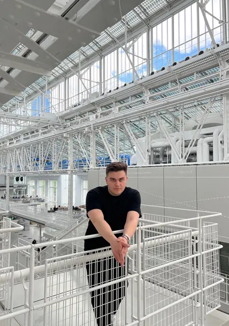 Михаил из Буденновска, мне 26, познакомлюсь на одну ночь