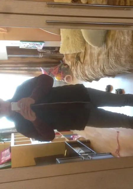 Я Игорь, 29, знакомлюсь на одну ночь в Дедовске