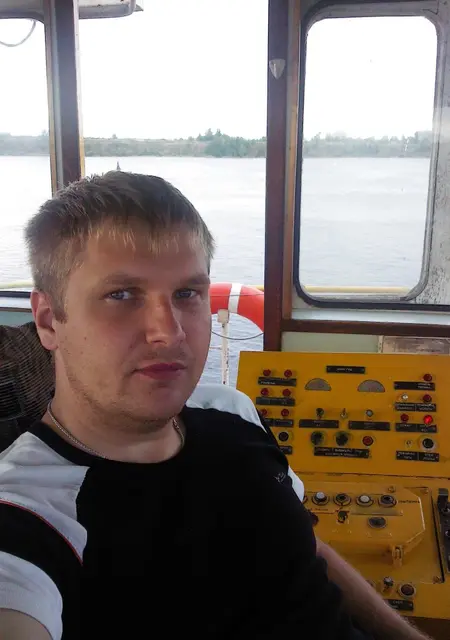 Саша из Дюртюлей, мне 42, познакомлюсь на одну ночь