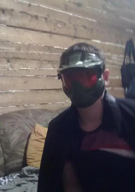 Я Серега, 32, из Енисейска, ищу знакомство для постоянных отношений