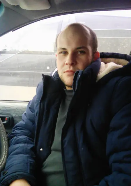 Мишаня из Славянки, мне 34, познакомлюсь без обязательств