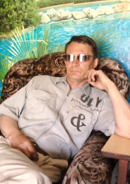 Я Александр, 63, из Черемхова, ищу знакомство для общения