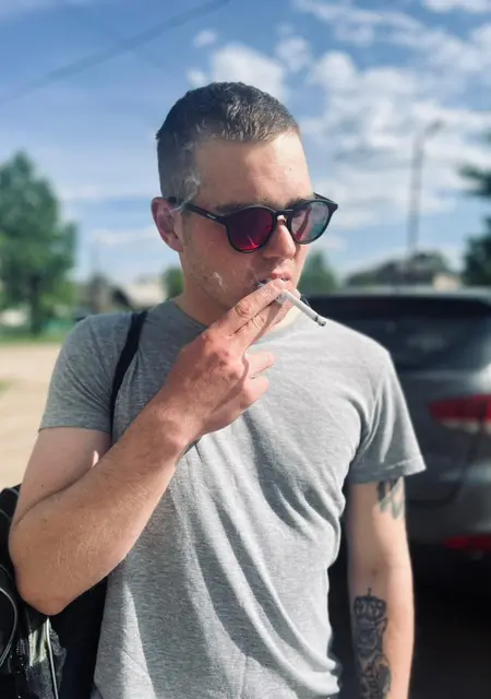 Олег из Темникова, мне 25, познакомлюсь для общения