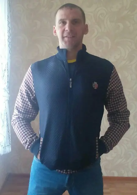 Я Evgeniy, 40, из Сухого Лога, ищу знакомства без обязательств