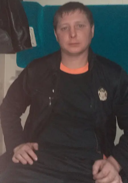 Я Сергей, 36, из Соликамска, ищу знакомства без обязательств