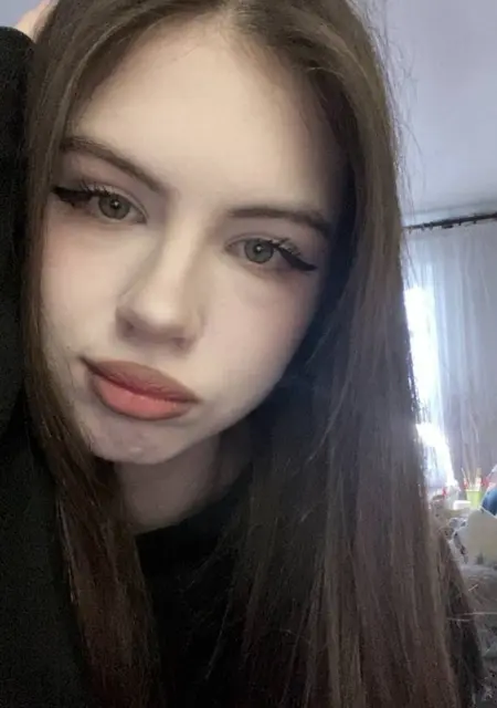 Я Светлана, 20, знакомлюсь на одну ночь в Оренбурге