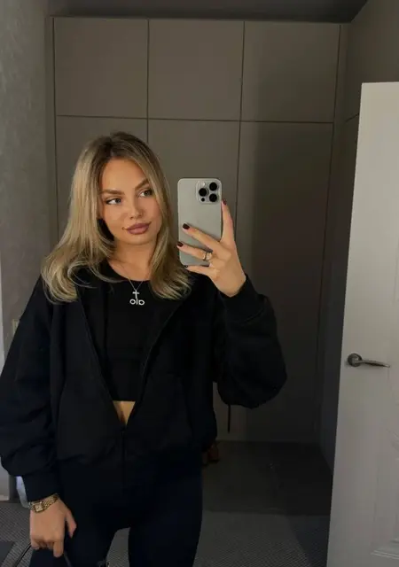 Я Мария, 27, знакомлюсь для постоянных отношений в Новосибирске