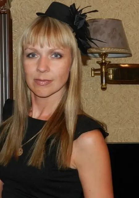 Елена из Москвы, мне 58, познакомлюсь для постоянных отношений