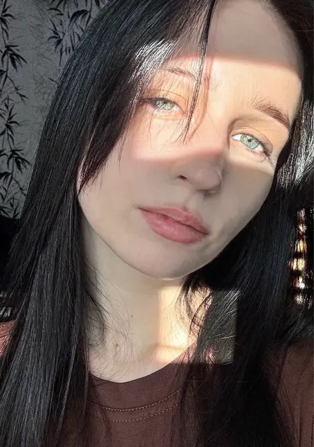 Я Леся, 19, знакомлюсь для вирта в Москве