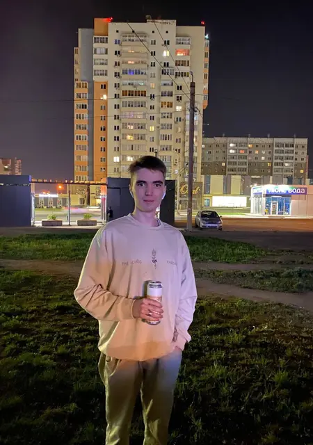 Я Ринат, 24, из Челябинска, ищу знакомство для постоянных отношений