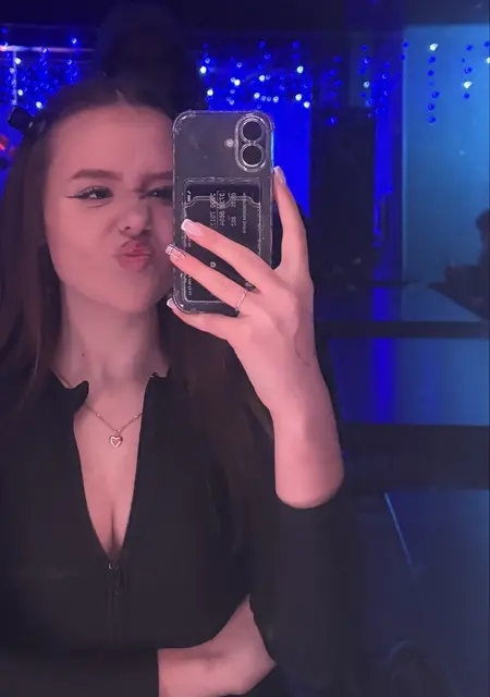 Я Дарья, 19, знакомлюсь без обязательств в Оренбурге