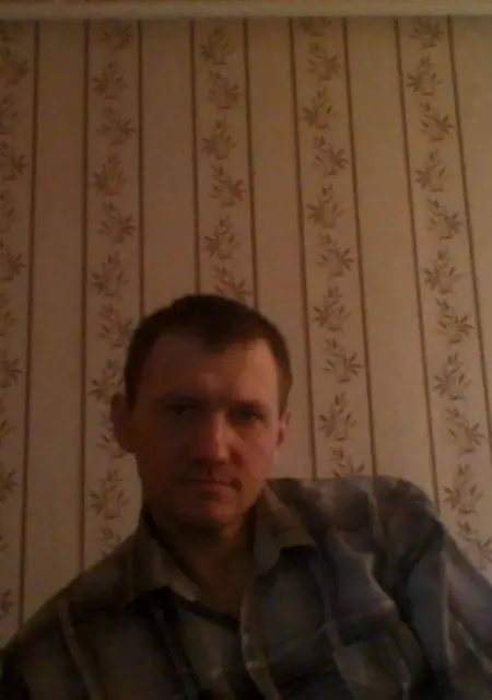 Дима из Богучан, мне 45, познакомлюсь без обязательств