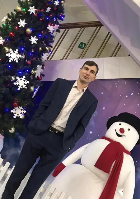 Я Александр, 46, из Камышлова, ищу знакомство для приятного времяпровождения