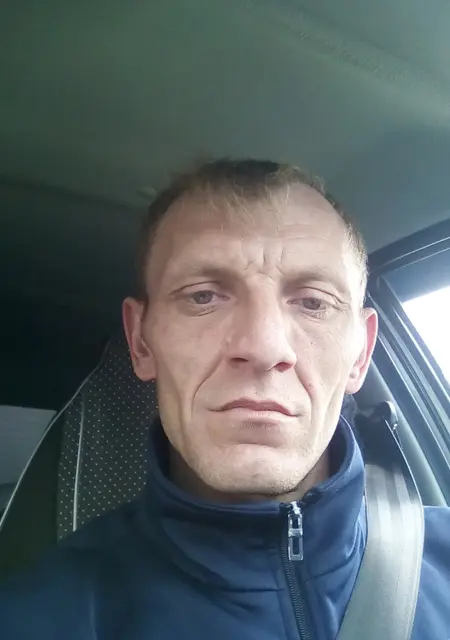 Григорий из Болотного, мне 45, познакомлюсь без обязательств