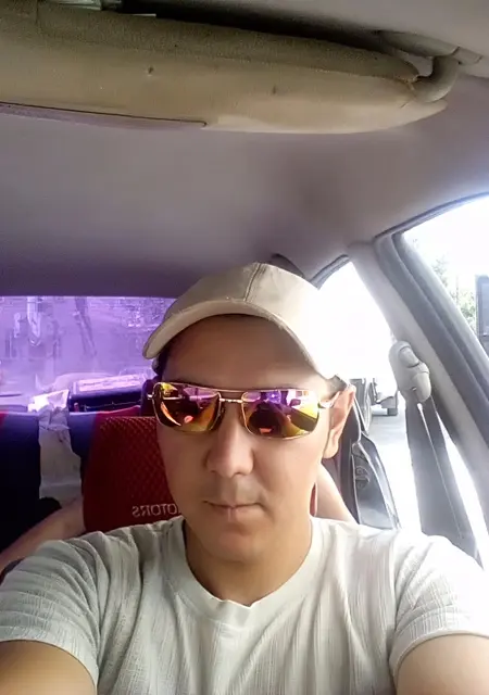 Я Andrei, 36, из Еманжелинска, ищу знакомства без обязательств