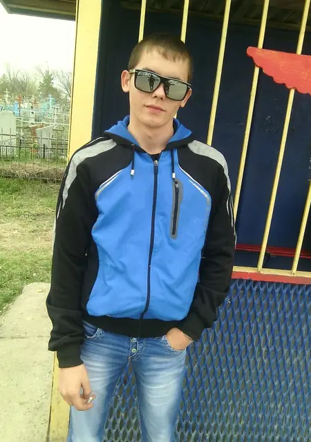 Я Дмитрий, 29, знакомлюсь для постоянных отношений в Вольске