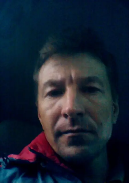 Андрей из Бердска, мне 46, познакомлюсь для приятного времяпровождения