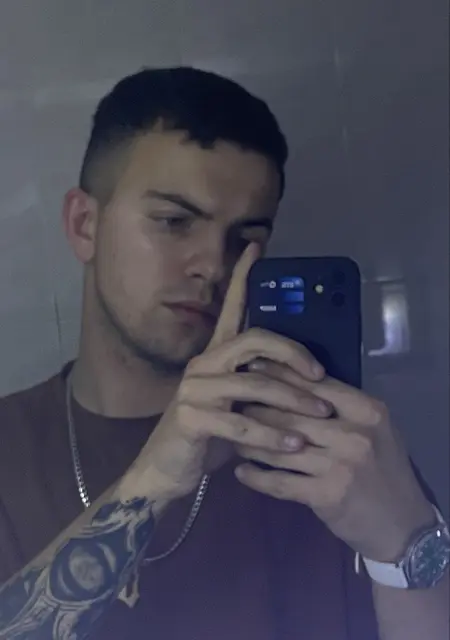 Я Гена, 20, знакомлюсь для постоянных отношений в Балашихе