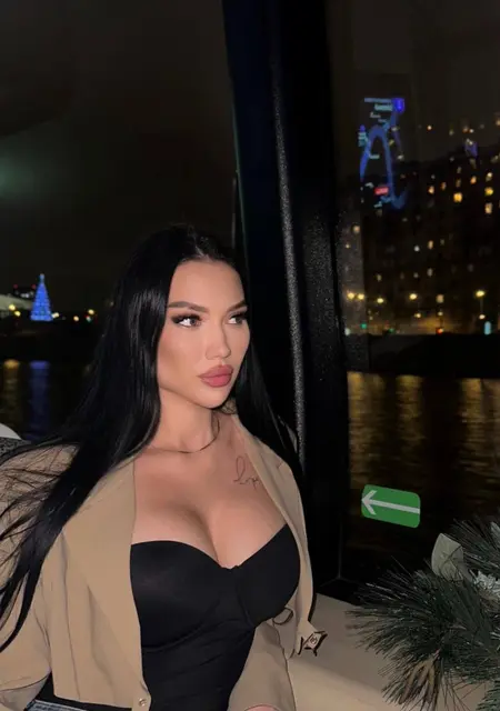 Я Evil, 23, знакомлюсь для вирта в Москве