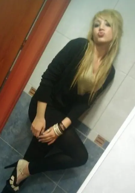 Карина из Каменногорска, мне 22, познакомлюсь для вирта