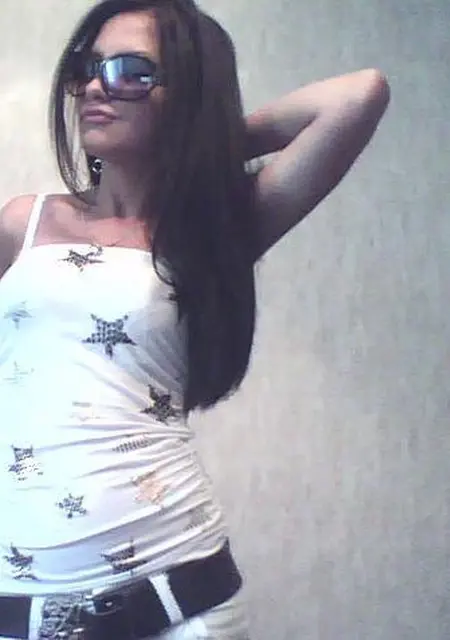 Я Аврора, 22, из Аксая, ищу знакомство для общения