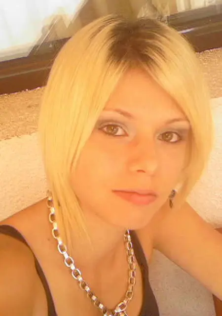 Я Марина, 22, из Ленинска, ищу знакомство для общения