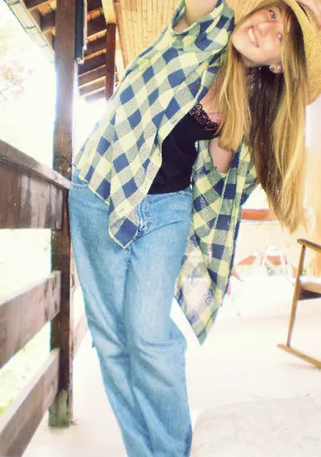 Я Софья, 20, знакомлюсь без обязательств в Нижнем Одесе