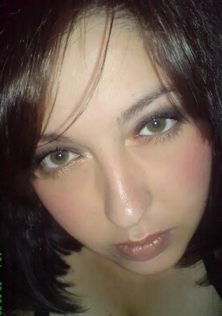 Илона из Татанова, мне 25, познакомлюсь для дружбы