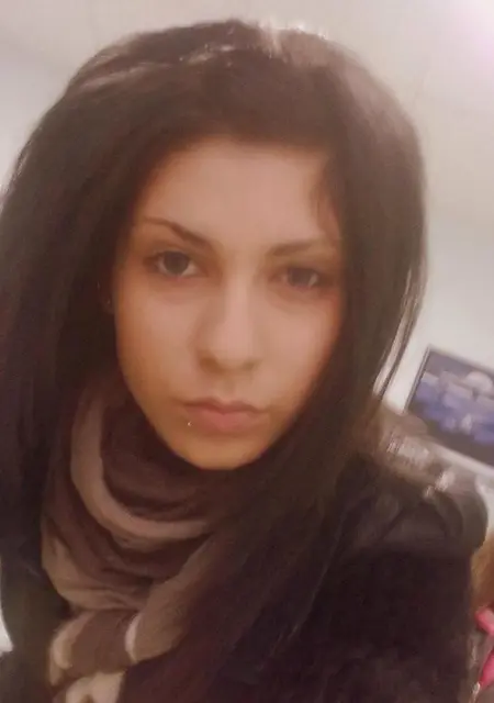 Алла из Колюбакина, мне 22, познакомлюсь для общения