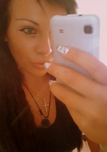 Анастасия из Приозерска, мне 19, познакомлюсь на одну ночь