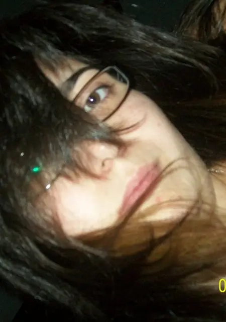 Я Лилия, 23, знакомлюсь для вирта в Староуткинске