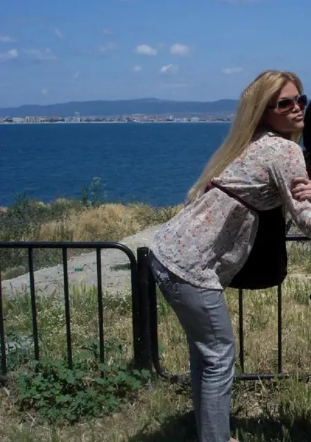 Валерия из Ремизова, мне 23, познакомлюсь для постоянных отношений