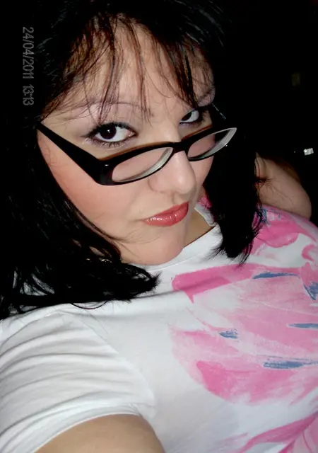 Снежана из Перво, мне 21, познакомлюсь для вирта